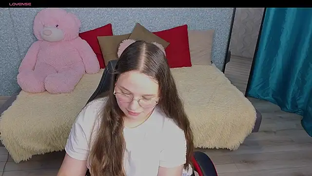 SofiDreamm online show from June 30, 2026, 11:06 pm