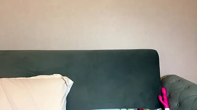 SelenaKiss  online show from June 14, 2026, 2:24 am