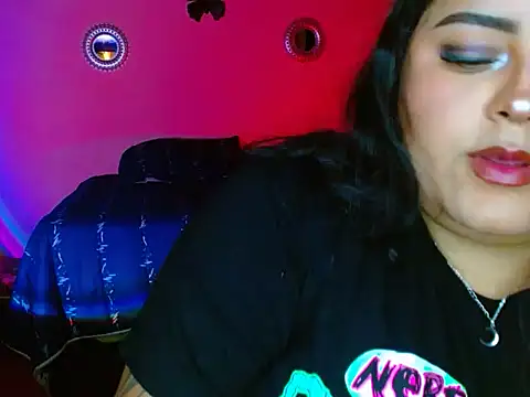 Snapshot of LunaAddittion chatting on June 10, 2026, 2:12 am LunaAddittion online show from June 10, 2026, 2:12 am