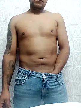 Snapshot of maicolvalejo4444 chatting on May 1, 2026, 6:34 pm maicolvalejo4444 online show from May 1, 2026, 6:34 pm