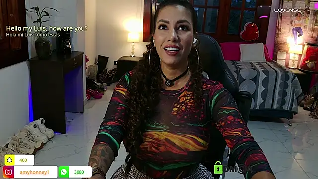 CocoaParadise  online show from May 26, 2026, 11:12 pm