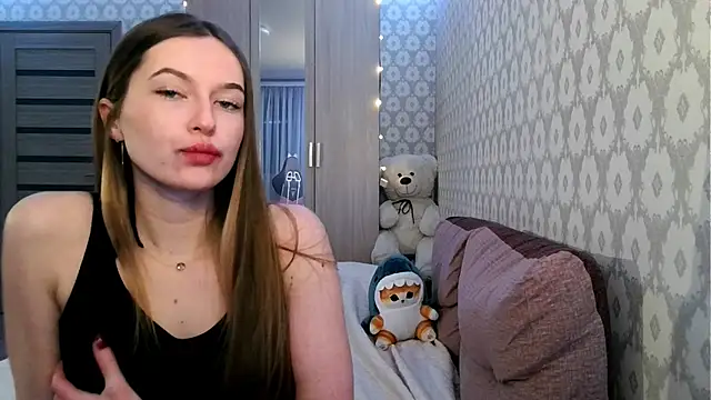 sexyamelia meow online show from April 28, 2026, 8:47 pm