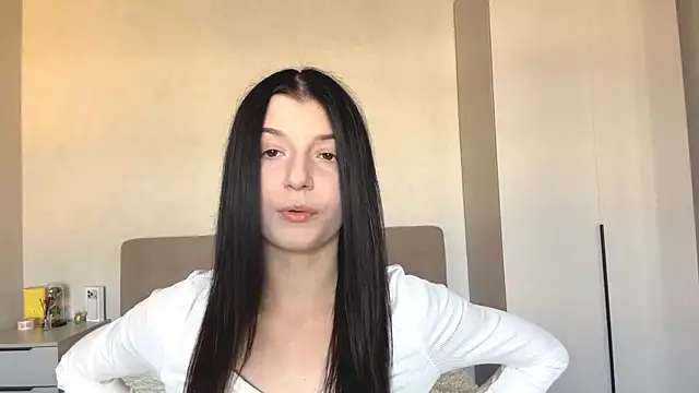 Snapshot of JazminLantey chatting on July 13, 2026, 3:31 am JazminLantey online show from July 13, 2026, 3:31 am