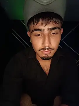 Ares Blake online show from April 7, 2026, 1:17 am