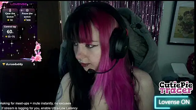 CutieTracer online show from May 11, 2026, 12:22 pm