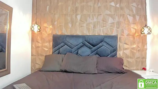 Snapshot of Debora_Blaze_ chatting on April 1, 2026, 10:07 pm Debora Blaze online show from April 1, 2026, 10:07 pm