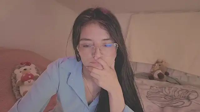 Snapshot of AMELIEEEX chatting on April 2, 2026, 4:54 am AMELIEEEX online show from April 2, 2026, 4:54 am