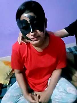 Jerin Couple61 online show from April 12, 2026, 6:02 pm