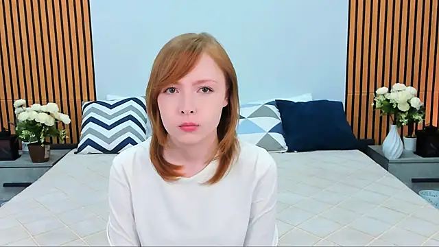 CherryCrushLove online show from April 7, 2026, 6:03 am