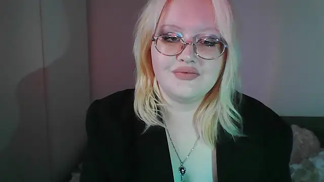 Elayne Sweet online show from April 14, 2026, 8:09 am