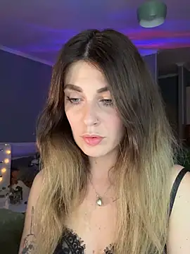 Snapshot of Rita_Tease chatting on July 8, 2026, 7:40 pm Rita Tease online show from July 8, 2026, 7:40 pm