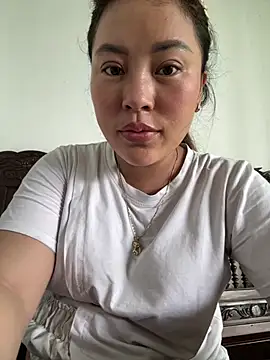 Lina-Naughty online show from July 4, 2026, 7:36 am