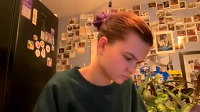 DarylLarrow online show from March 31, 2026, 5:24 pm