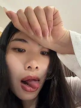 Xiaoyunduo1 online show from June 12, 2026, 3:11 pm