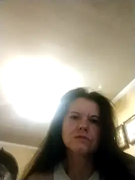 Snapshot of VeronikaLogan chatting on July 3, 2026, 2:18 am VeronikaLogan online show from July 3, 2026, 2:18 am