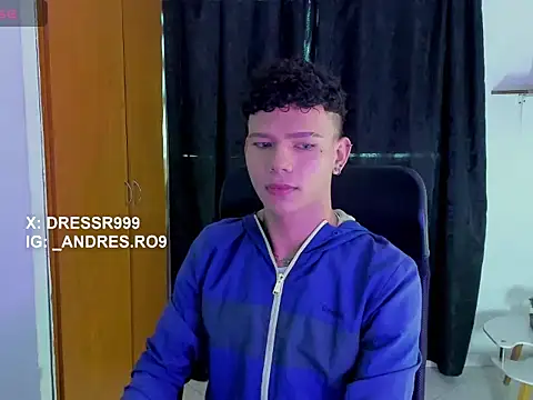 Snapshot of sebascuterouss chatting on April 19, 2026, 12:04 pm sebascuterouss online show from April 19, 2026, 12:04 pm