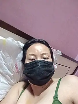 Bristy BigBoobs online show from May 19, 2026, 4:46 pm