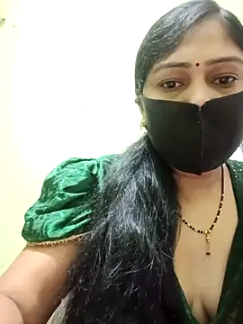 Pinki-girl online show from May 16, 2026, 6:21 am