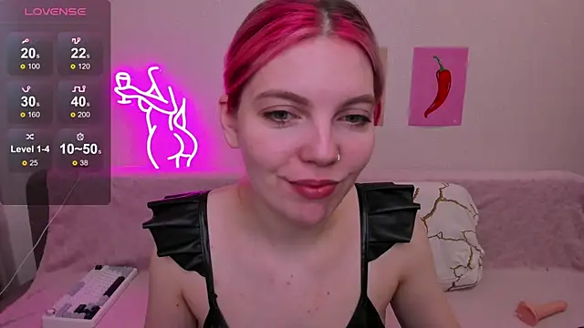 Snapshot of Marie_Reyess chatting on April 25, 2026, 2:25 am Marie Reyess online show from April 25, 2026, 2:25 am