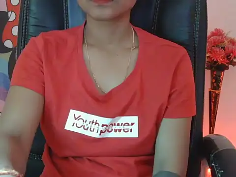 pari darling online show from April 16, 2026, 2:23 am