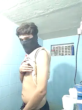 yourruru online show from April 3, 2026, 3:32 pm