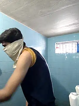 yourruru online show from April 5, 2026, 3:36 am