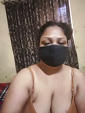 Snapshot of SluttySonam chatting on May 16, 2026, 5:48 am SluttySonam online show from May 16, 2026, 5:48 am