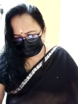 monisha cam online show from May 3, 2026, 9:37 am
