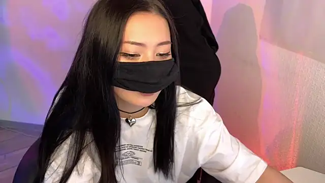 Snapshot of rin_night chatting on April 6, 2026, 7:31 am rin night online show from April 6, 2026, 7:31 am