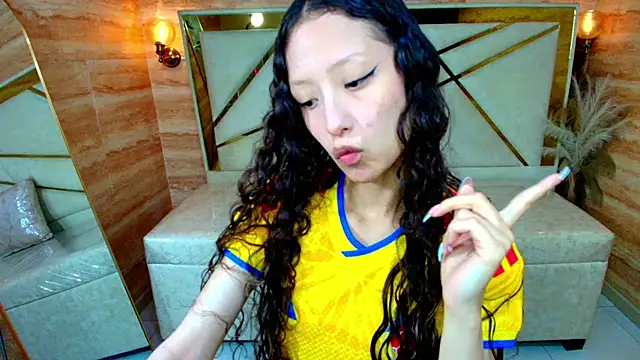 abby  r online show from July 7, 2026, 1:04 pm