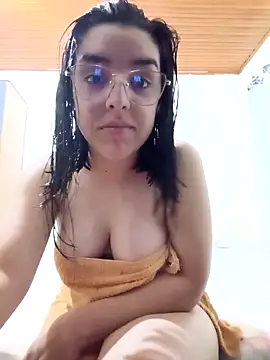 Snapshot of nellyanoni chatting on April 8, 2026, 11:16 pm nellyanoni online show from April 8, 2026, 11:16 pm