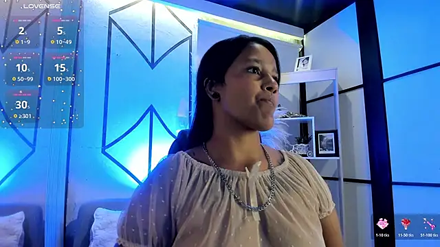 LexiAdamss online show from April 19, 2026, 12:26 pm