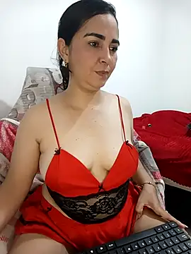 Emily Divi69 online show from April 29, 2026, 2:48 am