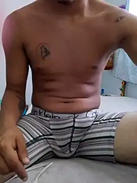 Snapshot of Flacoflowyt chatting on April 11, 2026, 8:35 pm Flacoflowyt online show from April 11, 2026, 8:35 pm