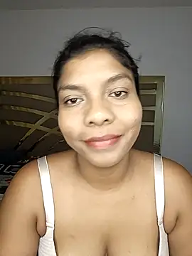 madamdesirem online show from May 11, 2026, 10:21 am