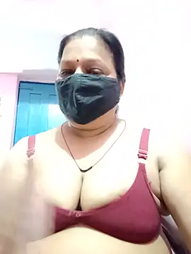 PINKI 024 online show from June 1, 2026, 6:04 am