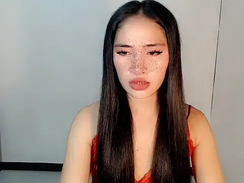 urasiankylie online show from April 27, 2026, 11:19 am