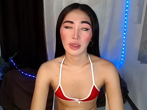 Snapshot of urasiankylie chatting on June 20, 2026, 6:00 pm urasiankylie online show from June 20, 2026, 6:00 pm