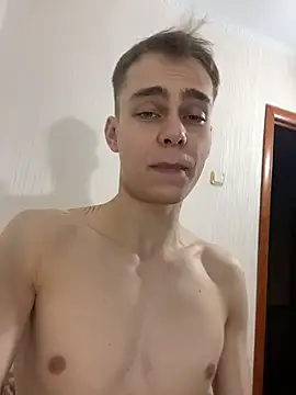 Snapshot of HisDaddyTwink chatting on April 15, 2026, 8:20 pm HisDaddyTwink online show from April 15, 2026, 8:20 pm