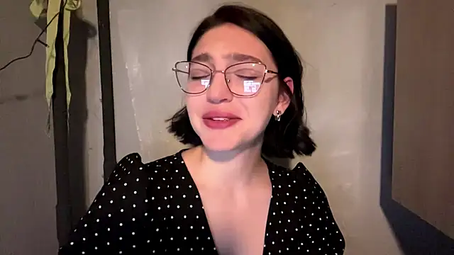 Snapshot of SinfulStarlight chatting on April 5, 2026, 1:30 pm SinfulStarlight online show from April 5, 2026, 1:30 pm