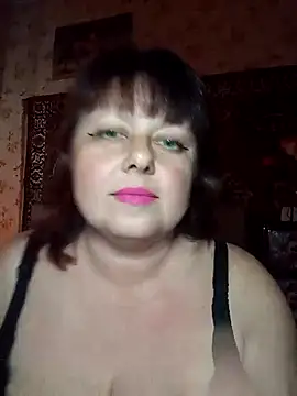 AuroKaria online show from April 23, 2026, 1:02 pm