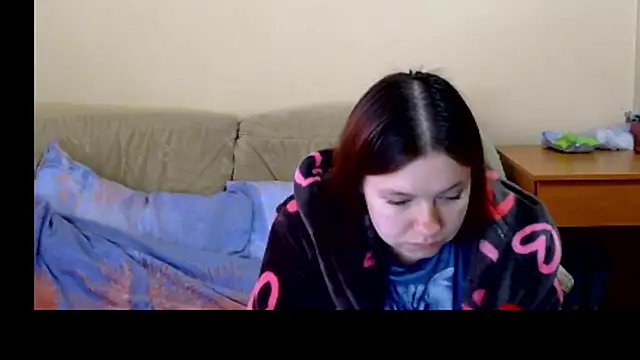 JessicaHolland1 online show from April 13, 2026, 5:13 am