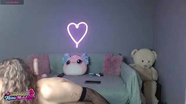 Bea doll online show from May 14, 2026, 1:12 am
