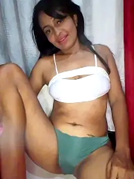 Lia Phone  online show from May 21, 2026, 4:41 am