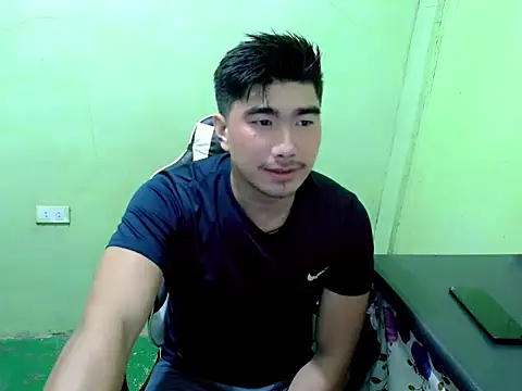 Hunkfireman online show from July 8, 2026, 11:20 pm