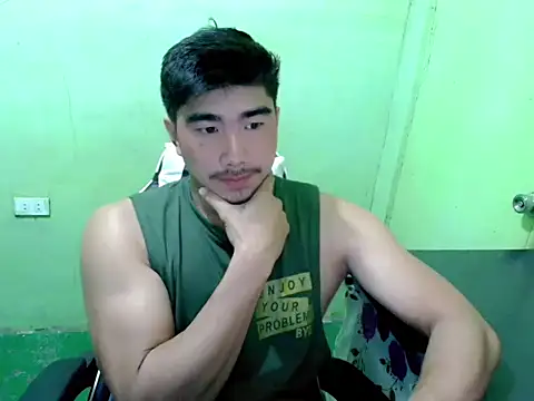 Hunkfireman online show from July 15, 2026, 11:43 pm