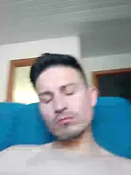 Snapshot of Joelcio19cm chatting on May 5, 2026, 6:16 pm Joelcio19cm online show from May 5, 2026, 6:16 pm