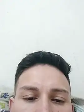 Snapshot of Joelcio19cm chatting on May 6, 2026, 6:19 am Joelcio19cm online show from May 6, 2026, 6:19 am