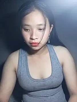 Liss-mimi online show from April 21, 2026, 8:55 pm