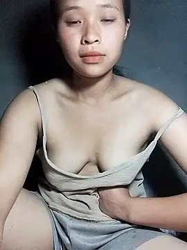Liss-mimi online show from June 25, 2026, 12:31 pm